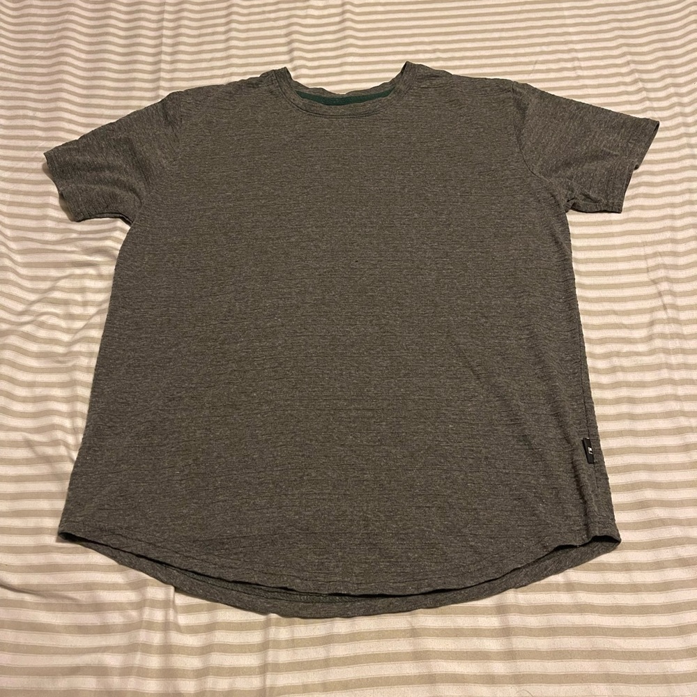 Dikotomy T-shirt Large